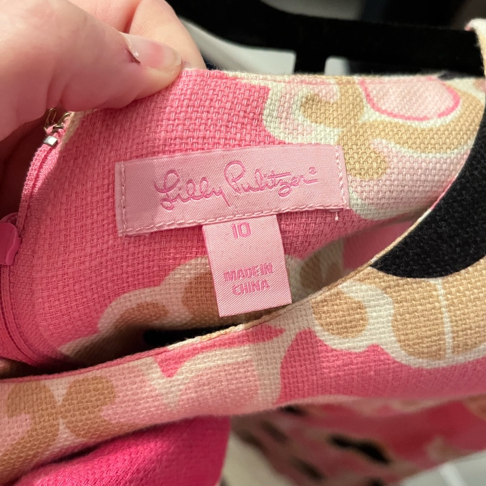 Lilly Pulitzer Shift Dress - Picture 2 of 2